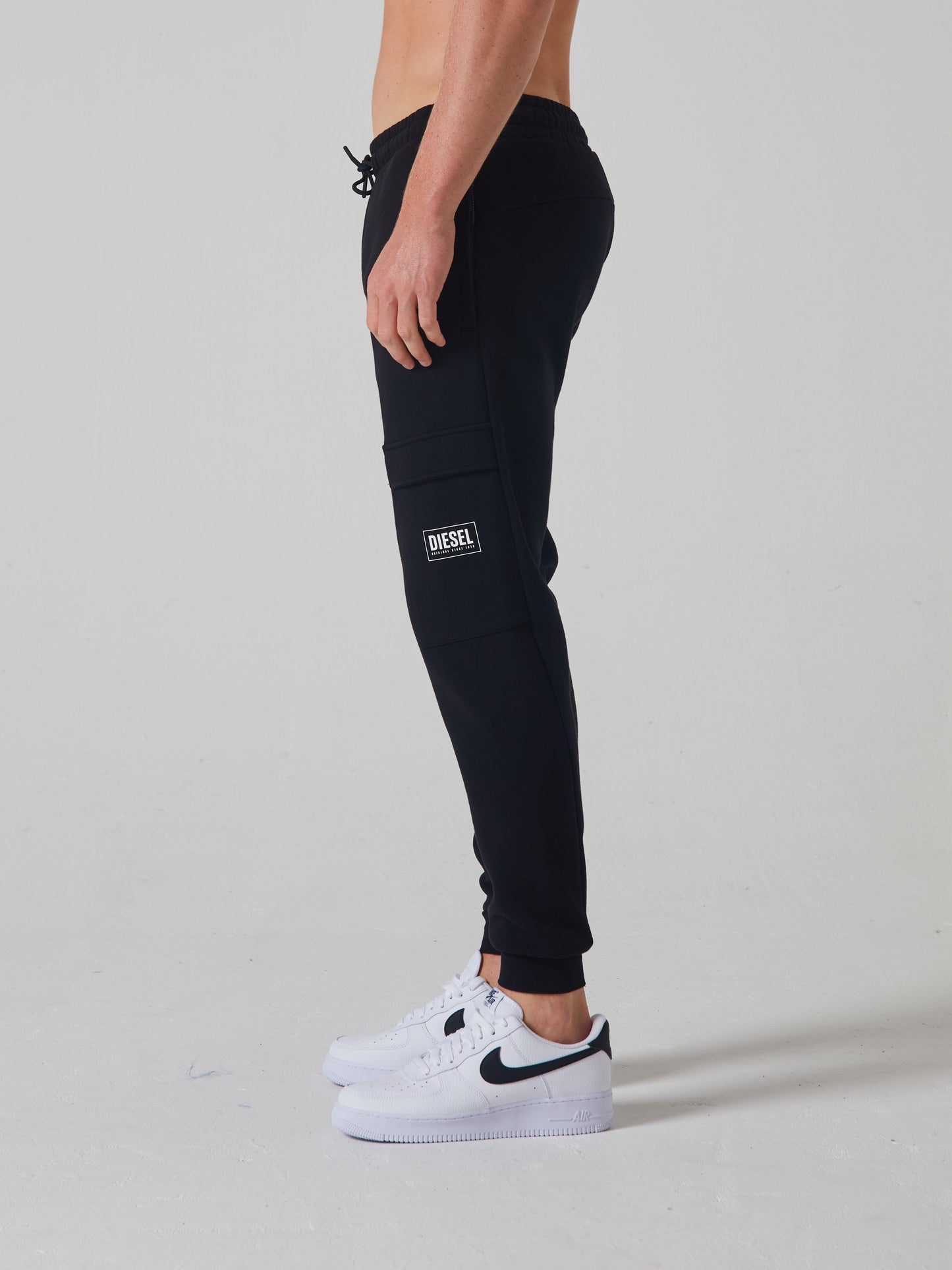 Kris Jogger New Black